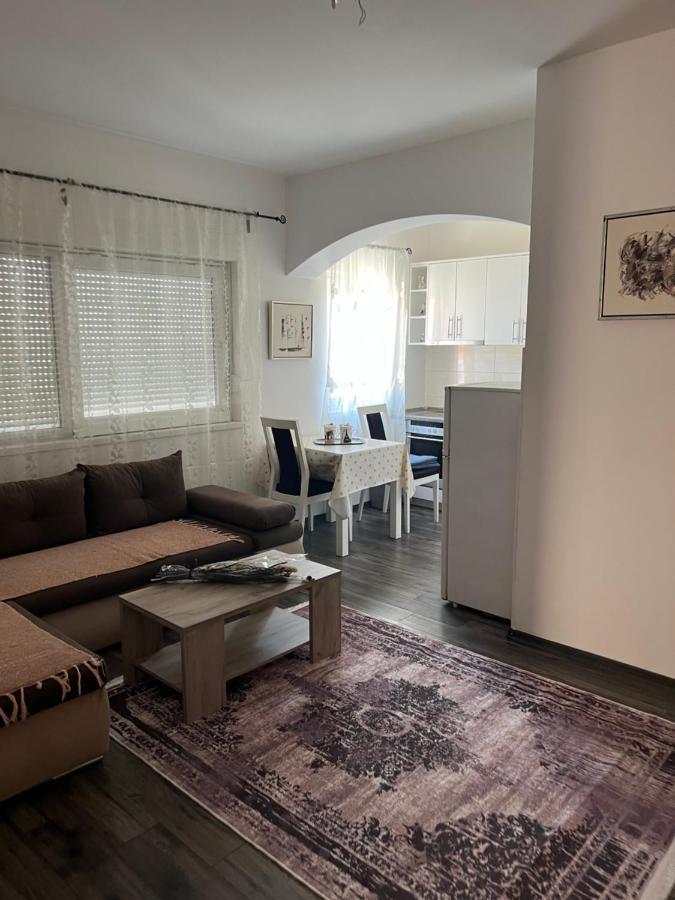 Apartman Tajma Mostar Exterior foto