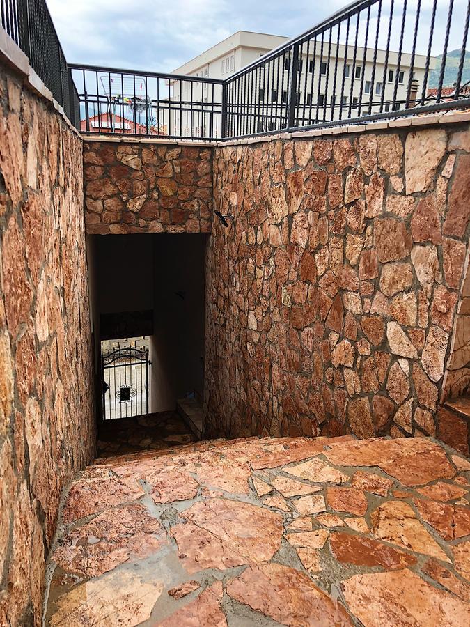 Apartman Tajma Mostar Exterior foto